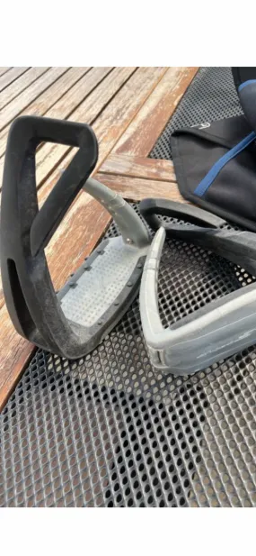 Étriers FreeJump Junior avec leur pochette